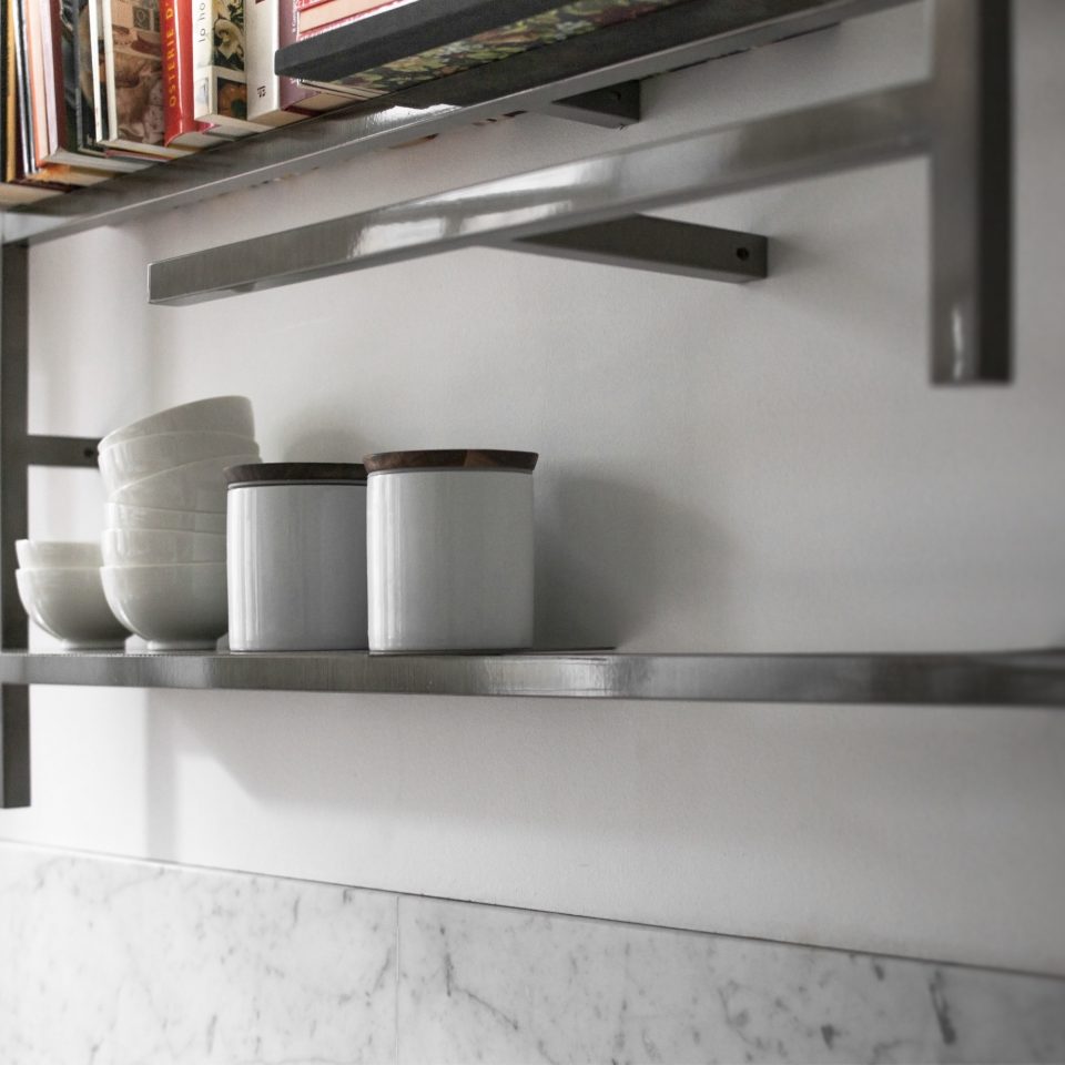 Книжные полки Antologia